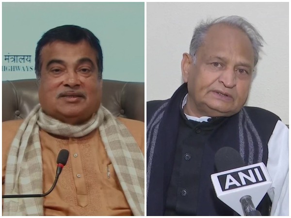 Union Minister Nitin Gadkari and Rajasthan Chief Minister Ashok Gehlot (File Photo/ANI)