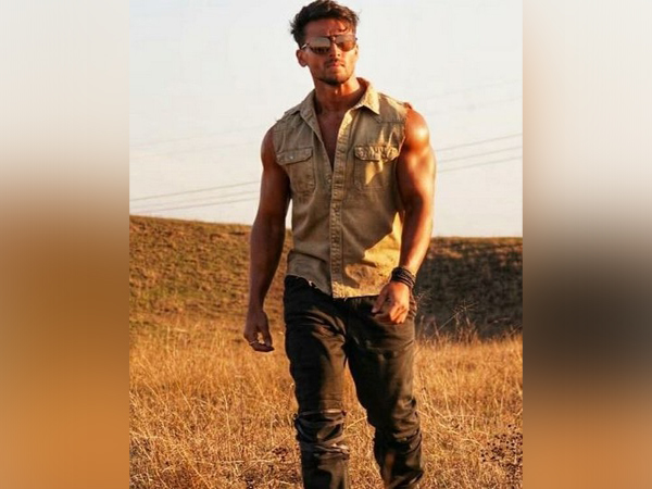 Tiger Shroff (Picture Courtesy: Instagram) 