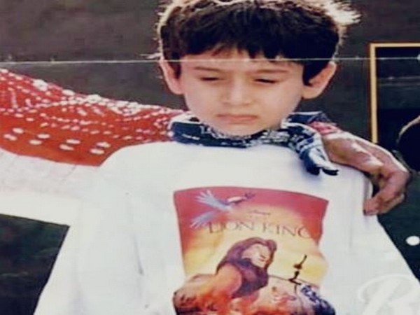Tiger Shroff's childhood picture (Image Source: Instagram)