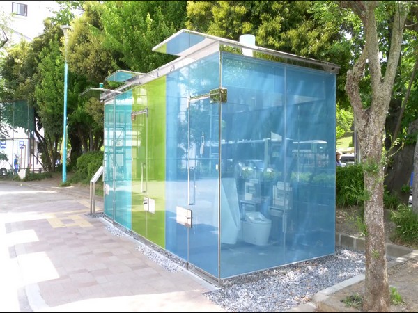 Tokyo prepares attractive toilets for public convenience