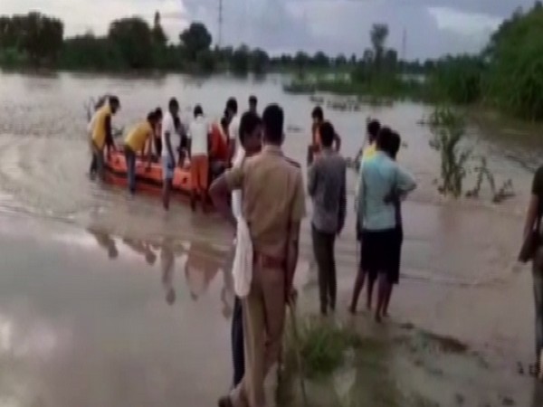 SDRF personnel undertaking the search operation. (Photo: ANI)