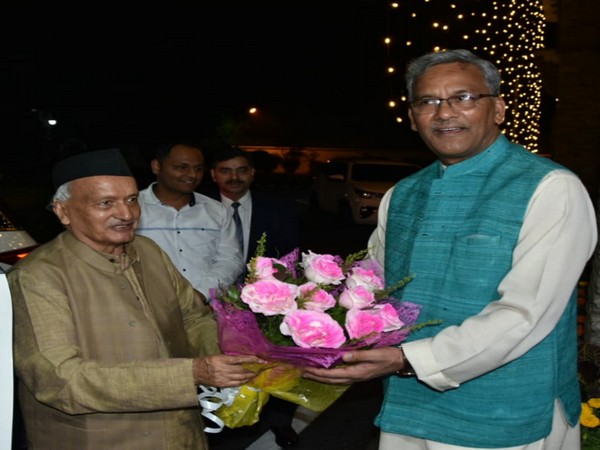 Uttarakhand Chief Minister Trivendra Singh Rawat meeting Maharashtra Governor Bhagat Singh Koshyari on Monday. (Photo/ANI)