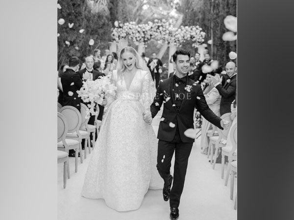 Sophie Turner and Joe Jonas (Image courtesy: Instagram)