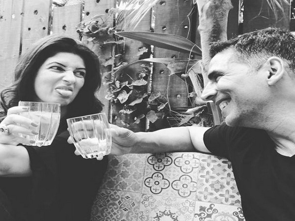 Twinkle Khanna and Akshay Kumar, Image courtesy: Instagram