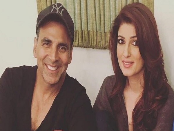 Akshay Kumar and Twinkle Khanna (Source: Instagram)