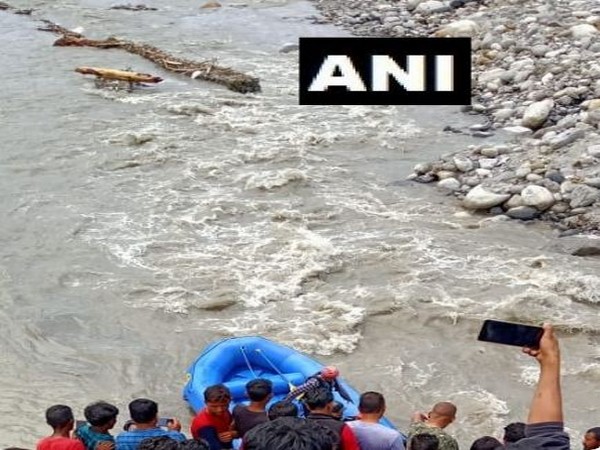Visuals from the rescue operation site