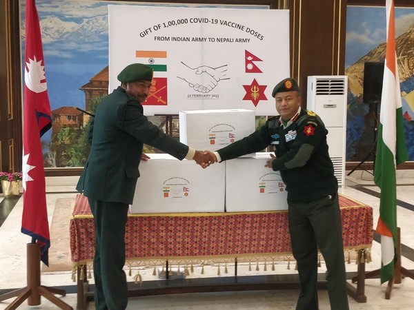 Indian Army gifts 1,00,000 COVID-19 vaccine doses to Nepali Army.