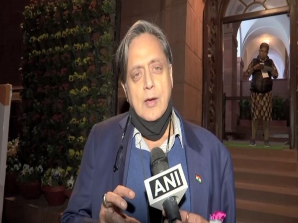 Congress MP Shashi Tharoor (Photo:ANI)