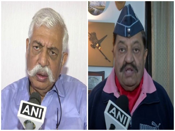 GD Bakshi and Praful Bakshi. Photo/ANI