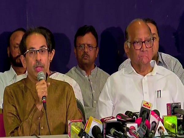 Shiv Sena chief Uddhav Thackeray (left) and Nationalist Congress Party chief Sharad Pawar (right)