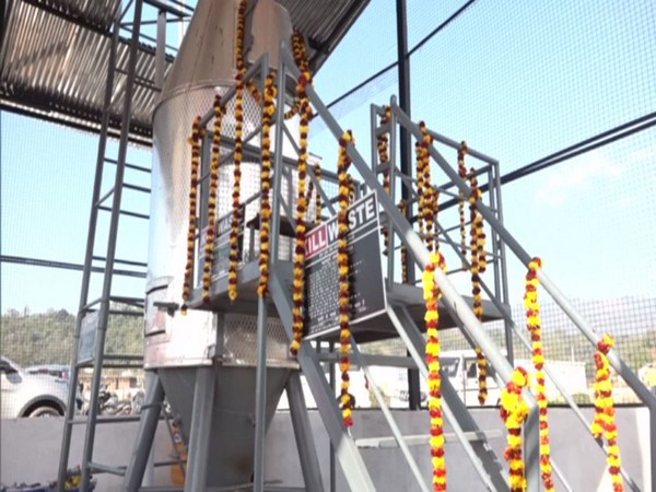 Eco-friendly waste disposal system installed in Udhampur. Photo/ANI