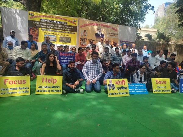 Parents association gathering at Jantar Mantar in Delhi. (ANI/photo)