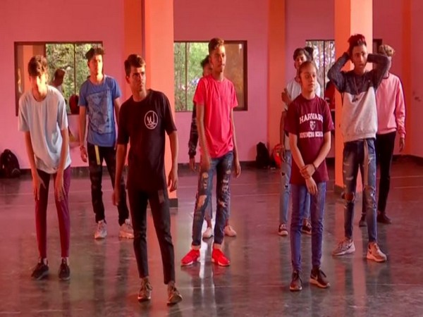 Mumbai based dance group V. Unbeatable during the practice session (Photo/ANI)