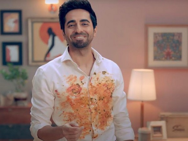 Ayushmann Khuranna in the Tide Ultra Advertisement