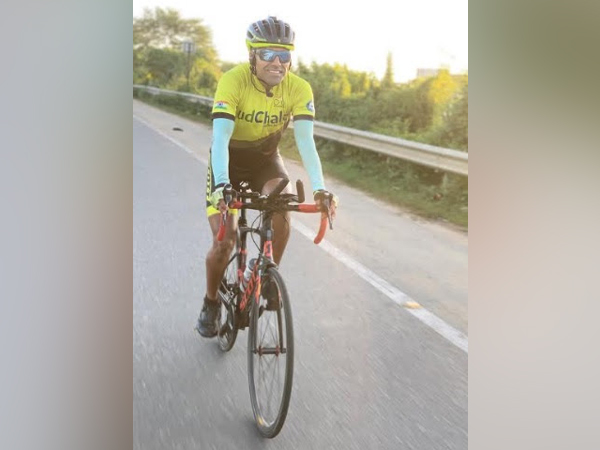 Lt Col Bharat Pannu on his Guinness World Record Solo Cycling expedition captured in Pune on 26th October