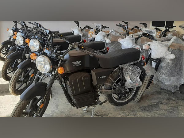    KRIDN is the fastest 2 wheeler available on Indian roads today with a top speed of 95 Kmph