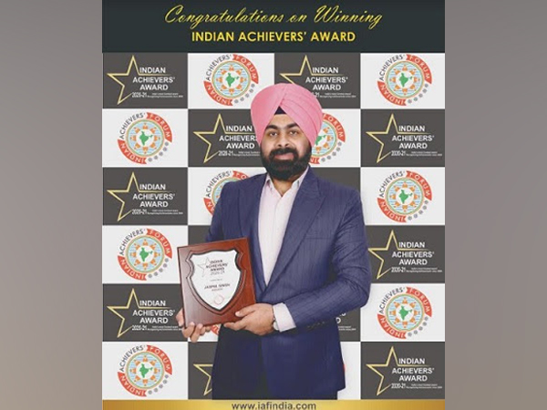 Eminent educator Jaspal Singh proud recipient of Indian Achievers' Award