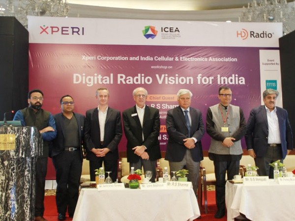 Ray with workshop delegates and Chief Guest TRAI Chairman RS Sharma and Guest of Honour CEO Prasar Bharati, Shashi S Vempati along with Xperi Global VP,  Ashruf El Dinary