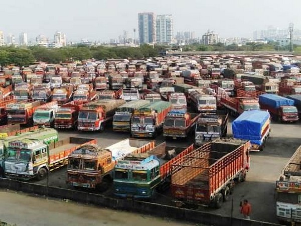 Trucks waiting for drivers during lockdown