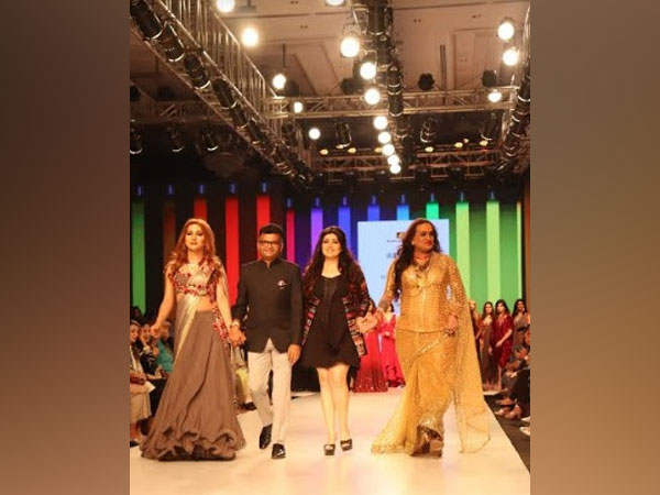 Aneel k. Murarka on ramp with Laxmi Narayan Tripathi and Navya Singh