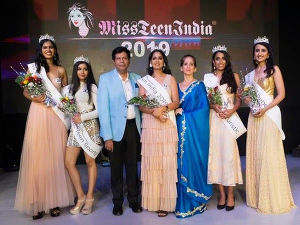 Miss Teen India 2019 winners with Amarlal and Hemlatha Nichani