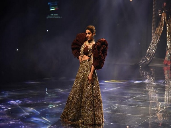 Sara Ali Khan walks for Abu Jani and Sandeep Khosla at the Blender's Pride Fashion Tour