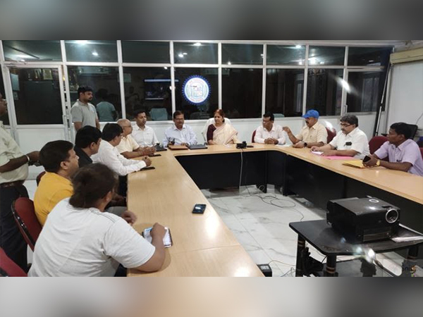 Founder, CyberPeace Foundation briefing the media persons about the initiative