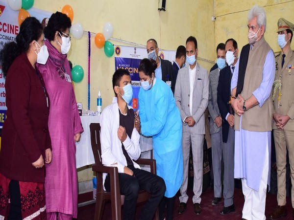 Lieutenant Governor of Jammu and Kashmir Manoj Sinha at a vaccination centre (Photo/Twitter/Manoj Sinha)