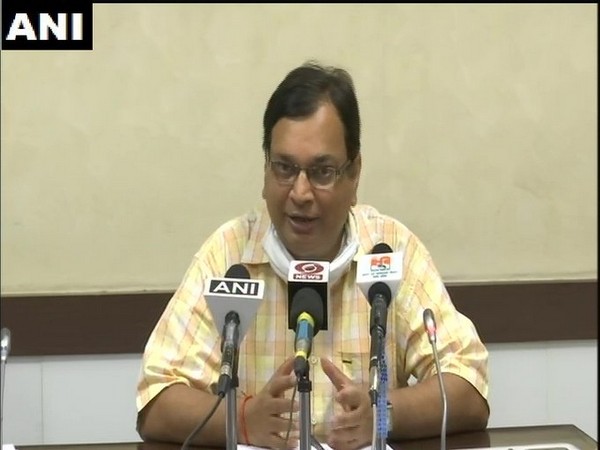 Uttar Pradesh Principal Health Secretary Amit Mohan Prasad speaking at a press conference on Monday. Photo/ANI