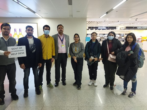 Students after returning from Ukraine (photo/ANI)