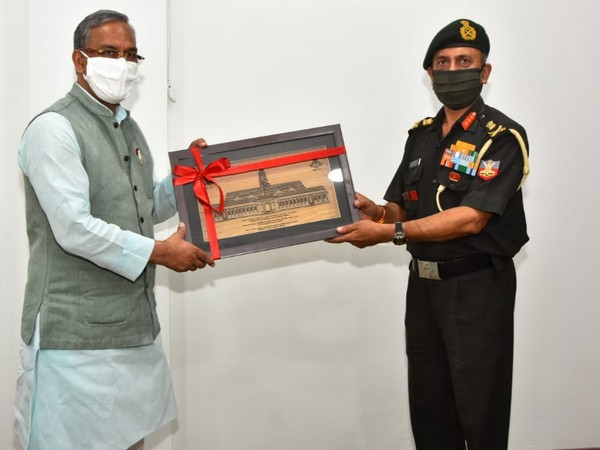 Uttarakhand Chief Minister Trivendra Singh Rawat with IMA Commandant Lt General JS Negi.