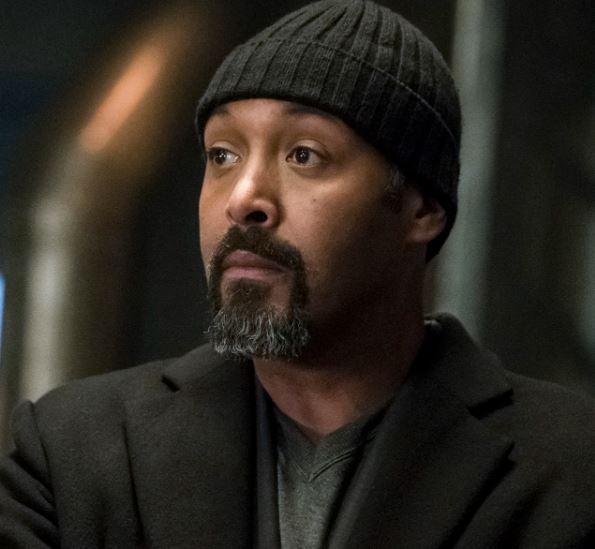 Jesse L Martin (Image source: Instagram)