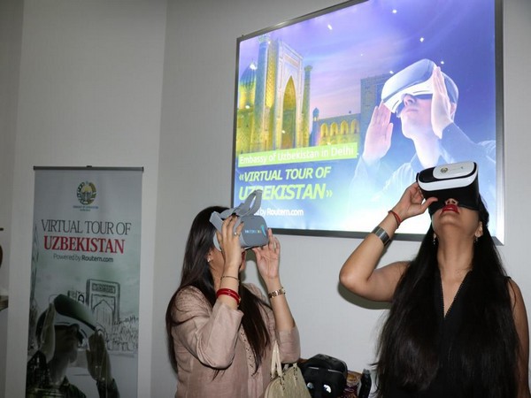 Visitors at the 'Virtual Tours to Uzbekistan' corner at the Embassy of Uzbekistan in New Delhi 