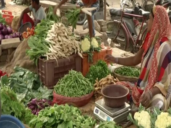 Visual from a vegetable market in Varanasi, Uttar Pradesh. (Photo/ANI)