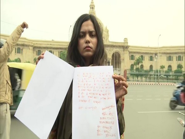International shooter Vartika Singh with her letter written to Union Home Minister Amit Shah. 