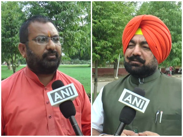 Varun Mehta, the Pradesh Head of Hindu Tatva (L) and Sukhminder Pal Singh Grewal, the National Secretary of BJP Kisaan Morcha.
