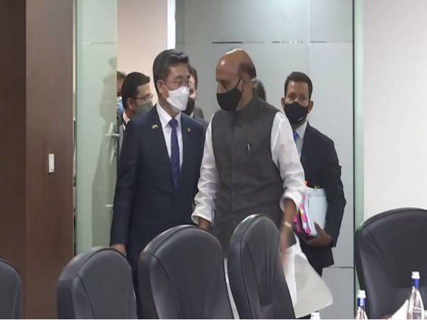 South Korean Defence Minister Suh Wook with his counterpart Rajnath Singh in New Delhi on Friday.