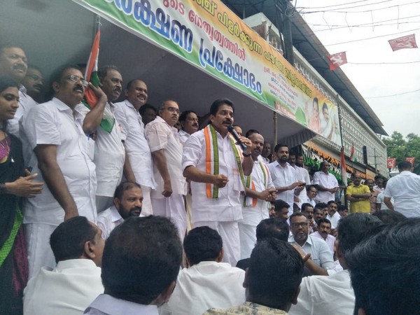 Congress leader KC Venugopal at protest in Alappuzha on Friday (photo-Twitter)