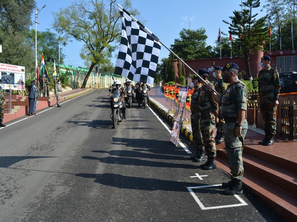 Motorcycle expedition flagged off (Photo/Twitter: @NorthernComd_IA)
