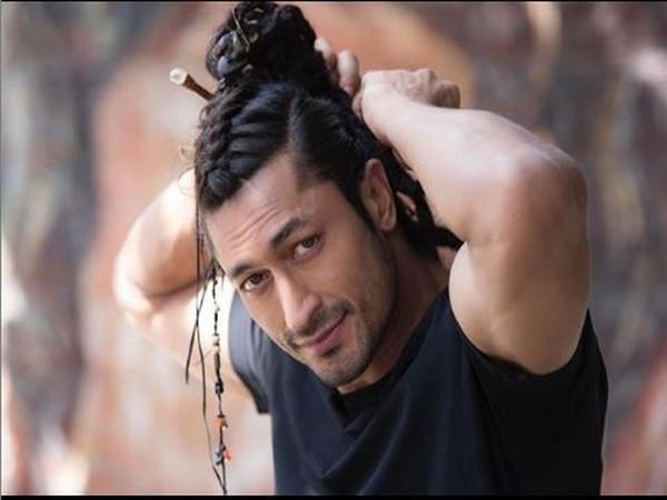 Vidyut Jammwal (Image courtesy: Instagram)