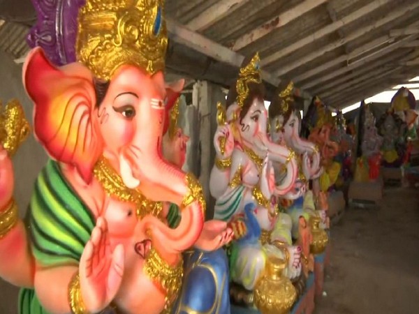 A visual of Ganesha Idols in Vijaywada on Saturady Photo/ANI