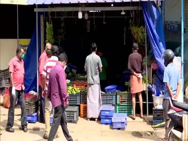 People in Thiruvananthapuram rushed to markets and local grocery shops on Thursday. (Photo/ANI)