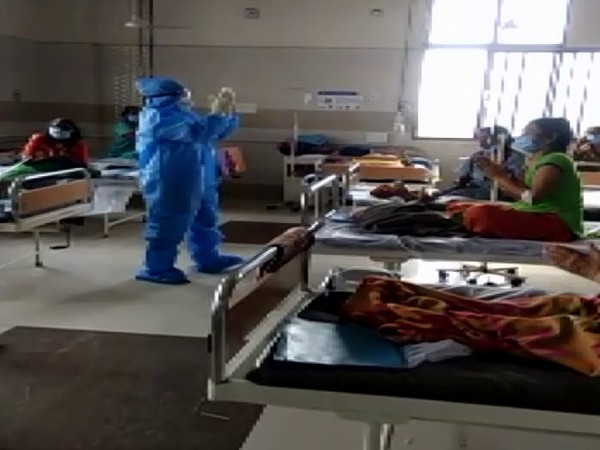 Music therapy at the Sir Sayajirao General Hospital. (Photo/ANI)