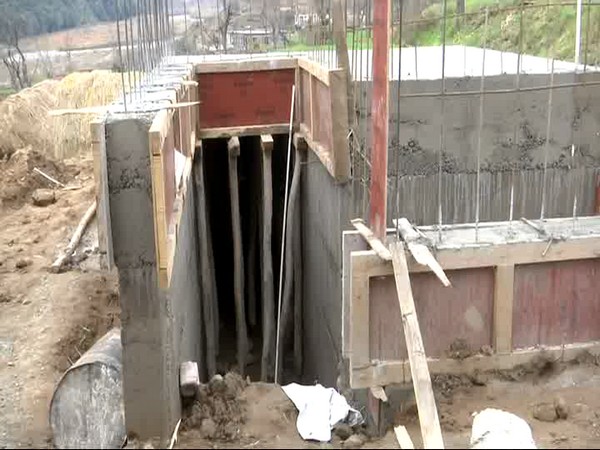Visual of bunker being constructed in Poonch's Karamara village.