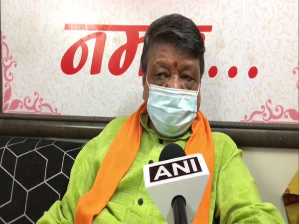 BJP leader Kailash Vijayvargiya in ocnversation with ANI (Photo/ANI)