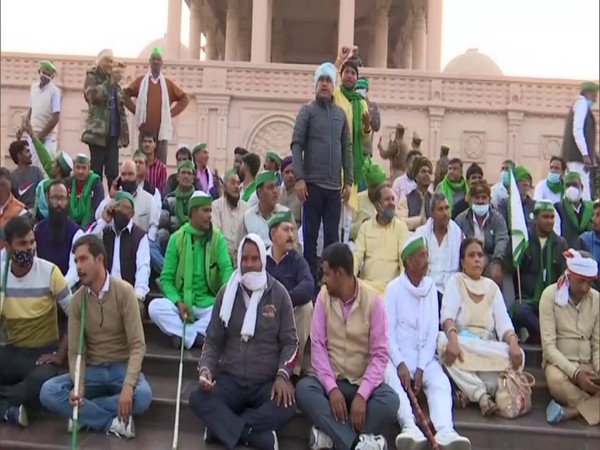 Farmers stage protest under Bhartiya Kisan Union (Lok Shakti) umbella in Noida. (Photo/ANI)