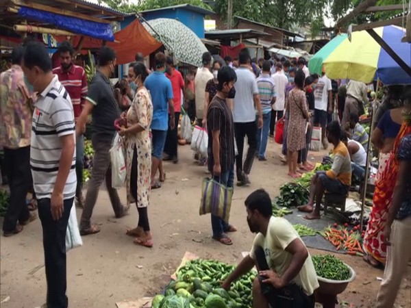 Markets in Agartala were packed on Sunday morning after the state government declared a three-day total lockdown. (Photo/ANI)