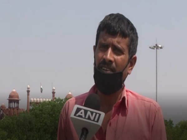 Vyan Muni, daily wage labourer stranded in Delhi amid lockdown. Photo/ ANI