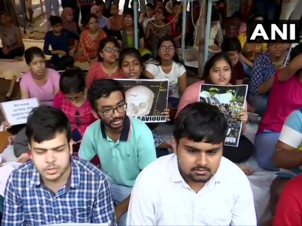 Junior doctors’ strike at Kolkata Hospital entered the third day on Thursday. (Photo: ANI)