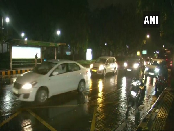 Visuals from Kamaraj road in Delhi on Thursday. Photo/ANI